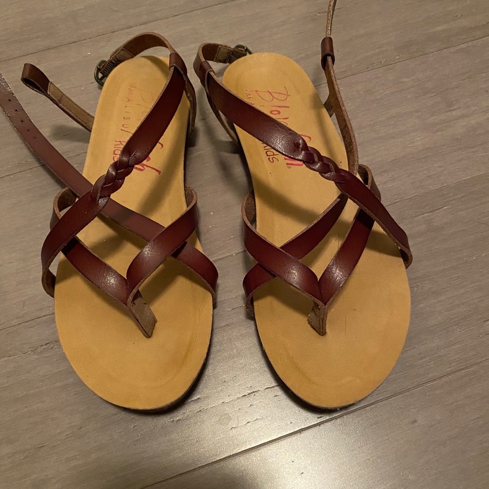 Brown Sandles